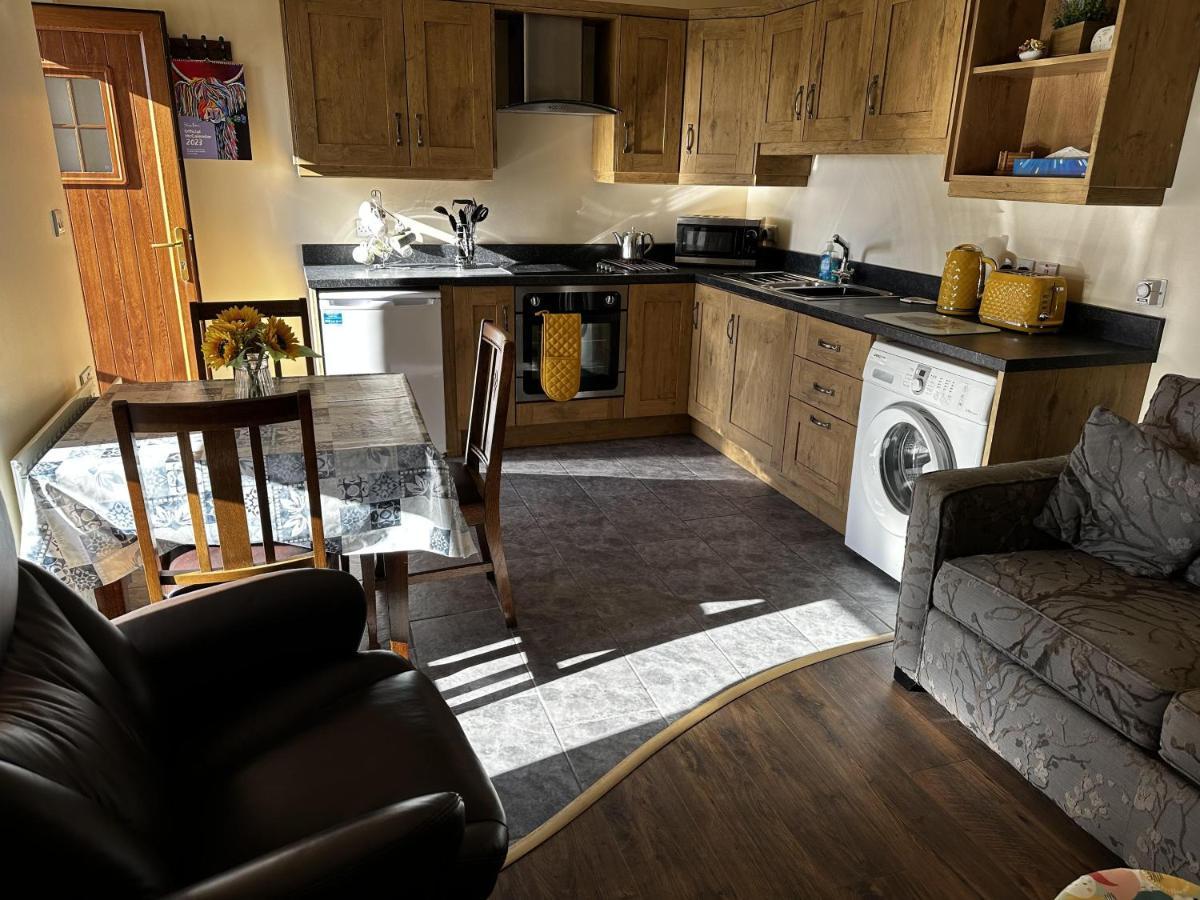 Cosy Barn Conversion In The Mournes Newry Eksteriør billede